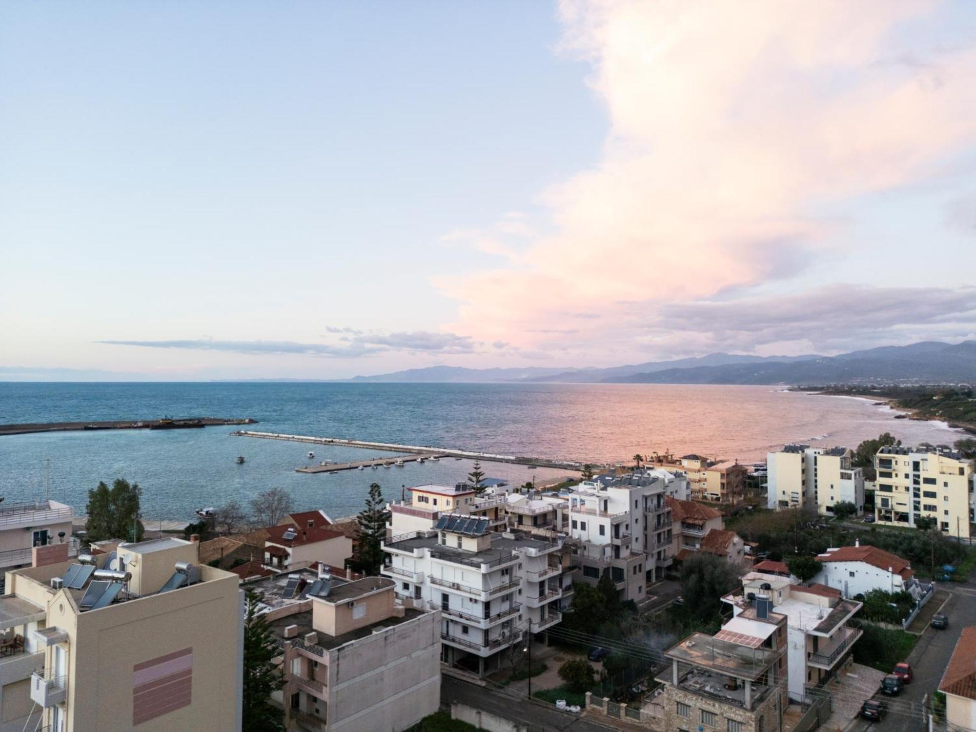 Rincon De Luz Villa Kyparissia Exterior foto