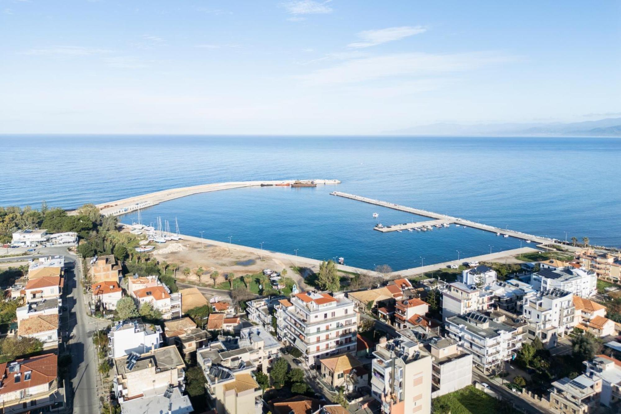 Rincon De Luz Villa Kyparissia Exterior foto